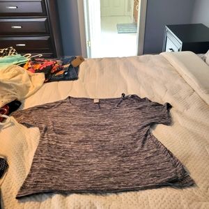 Large Kailegh Off Shoulder Shirt